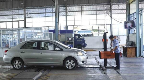 thoi han dang kiem lan 2 cua tung loai Thời hạn đăng kiểm lần 2 của từng loại xe